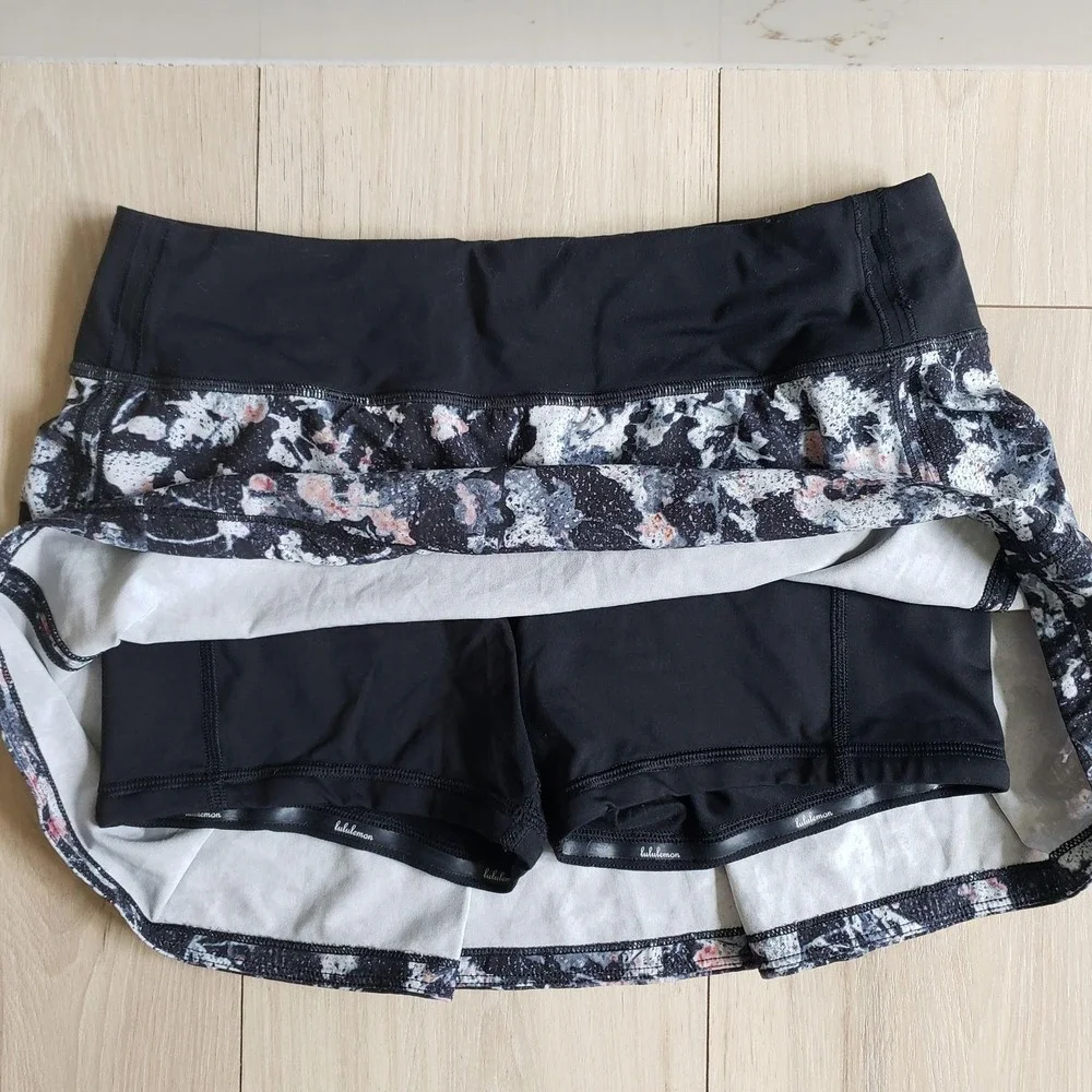 Lululemon Pace Rival Skirt Womens 4 Spring Bloom Black Swift Skort W8849R